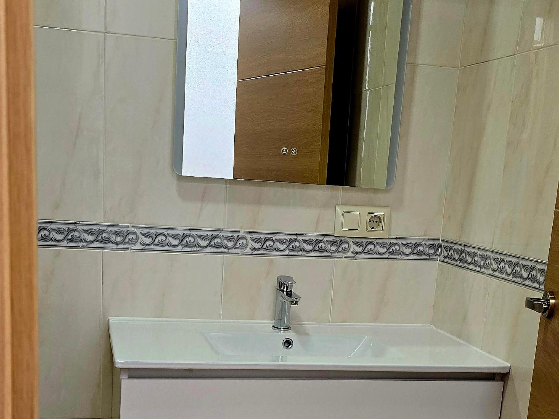 Puerta De Bisagra-Parking Gratis- Con 2 Habitaciones Toledo Ngoại thất bức ảnh