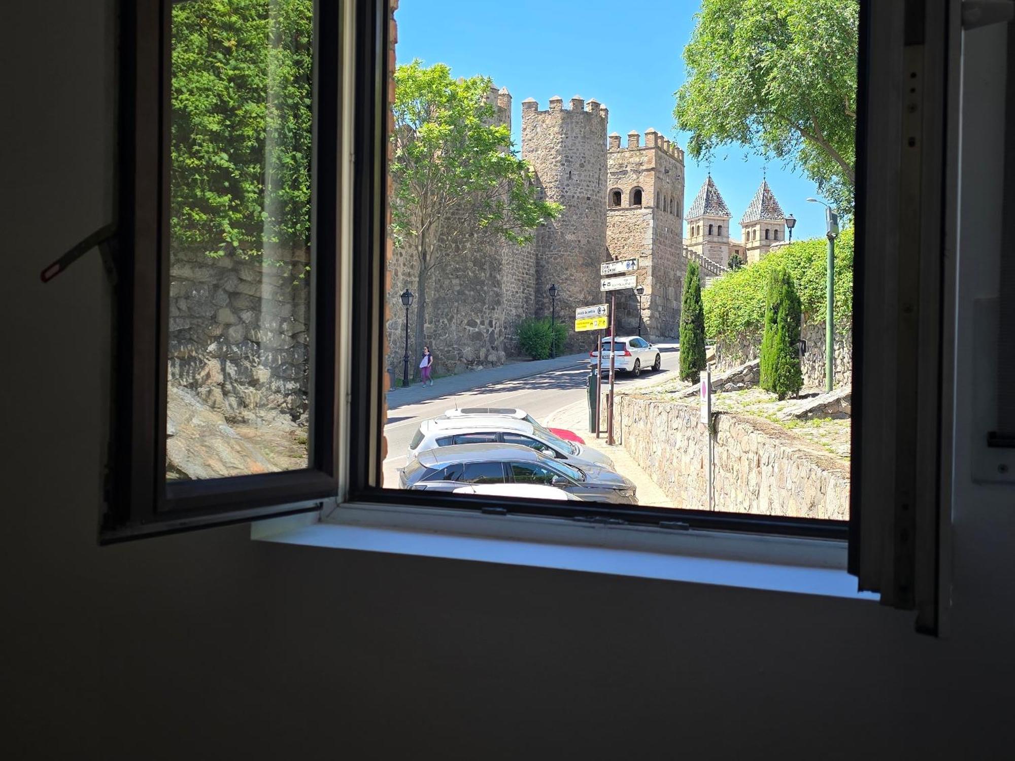 Puerta De Bisagra-Parking Gratis- Con 2 Habitaciones Toledo Ngoại thất bức ảnh