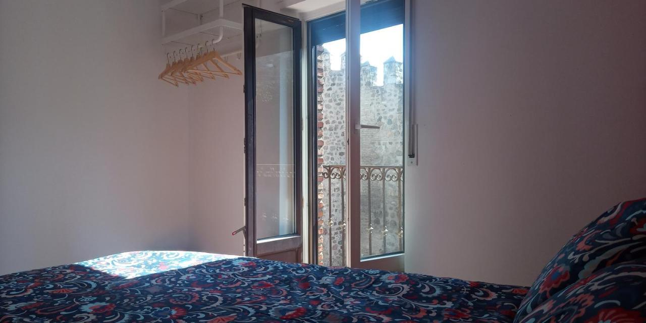 Apartamentos,Puerta De Bisagra-Parking Gratis Toledo Ngoại thất bức ảnh